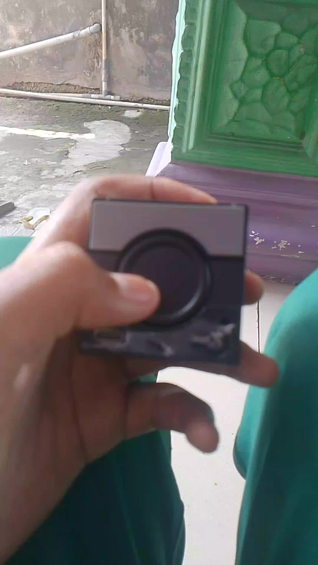 review image 0