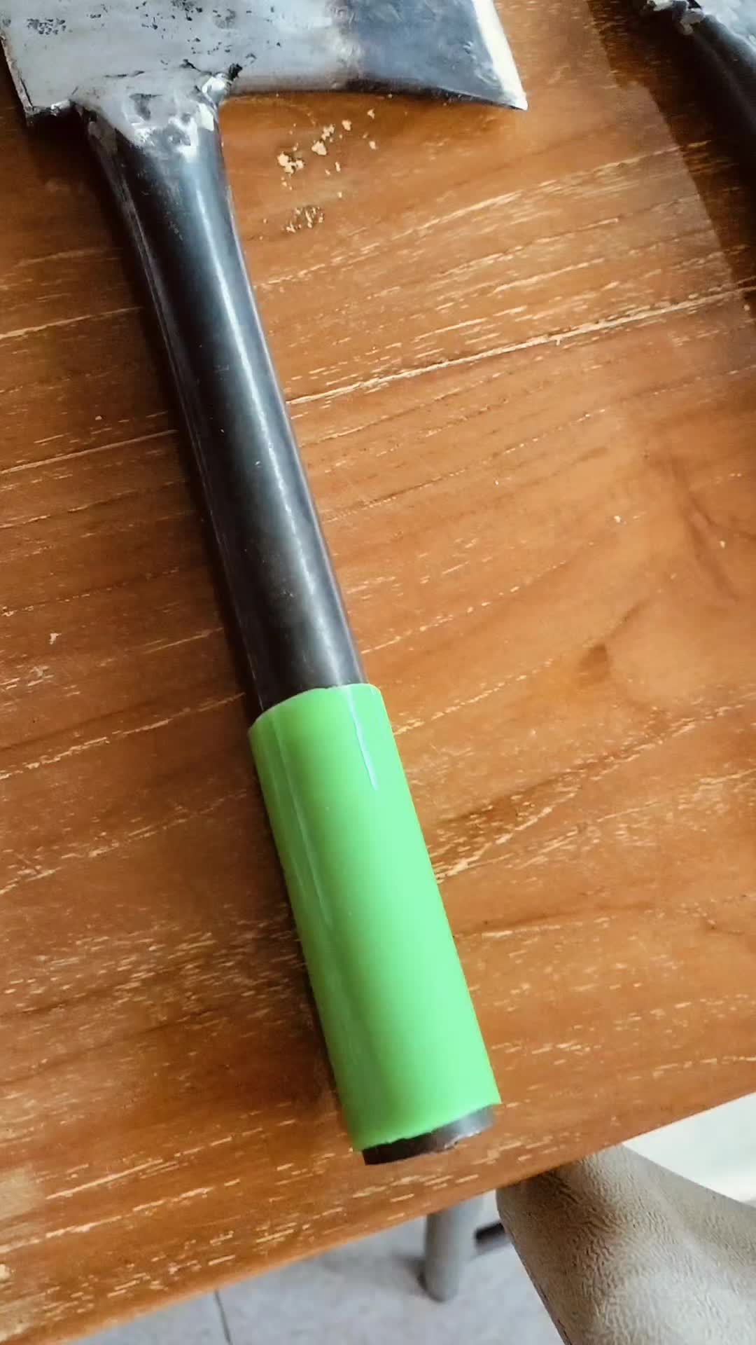 review image 0