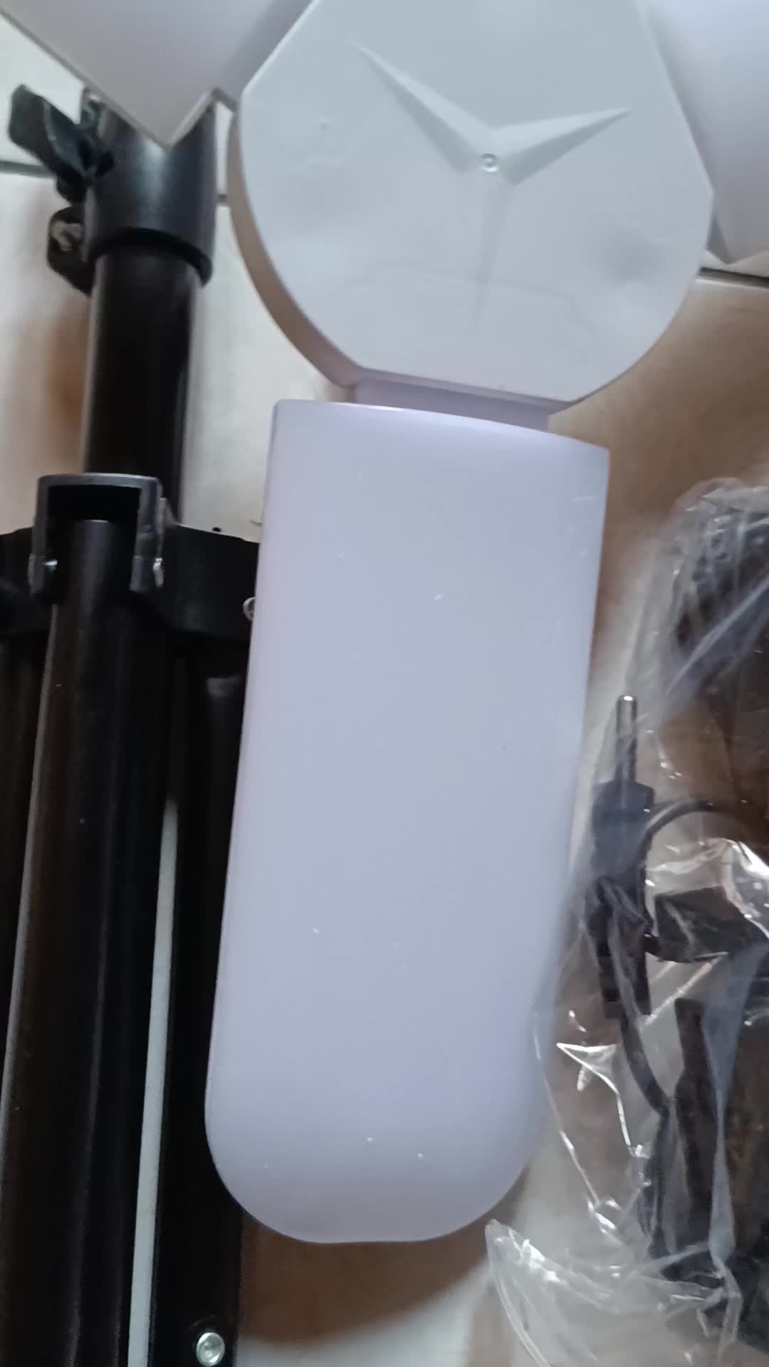 review image 0