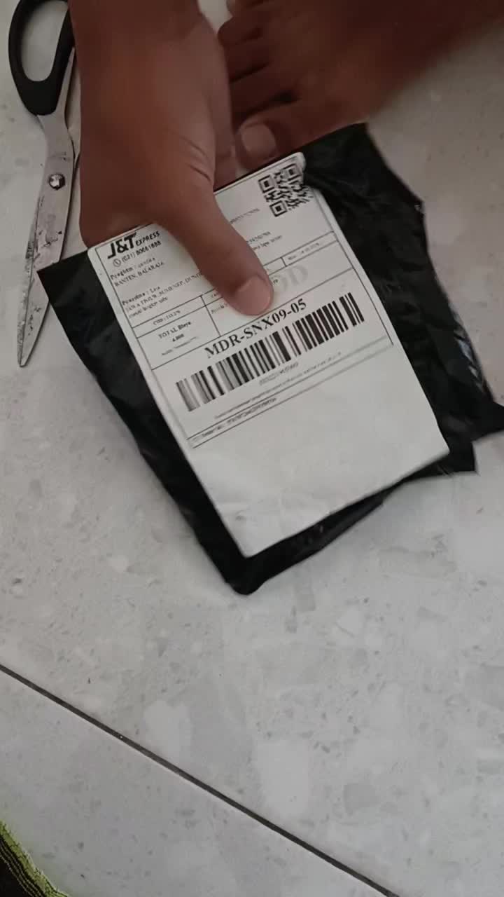 review image 0