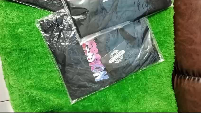review image 0