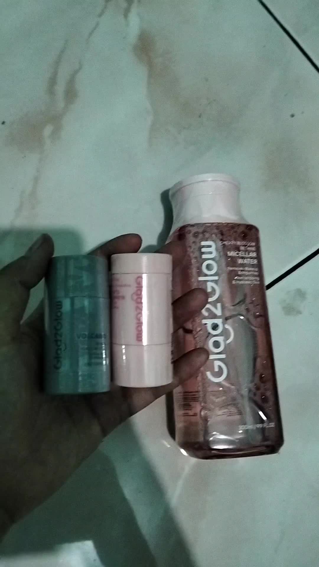 review image 0