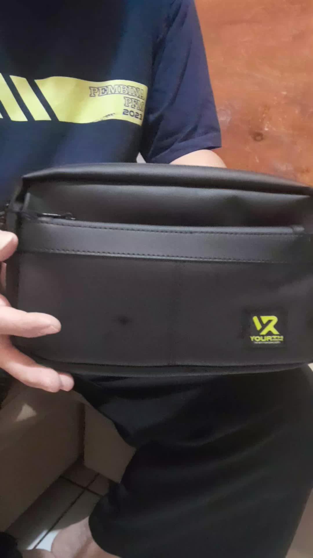review image 0