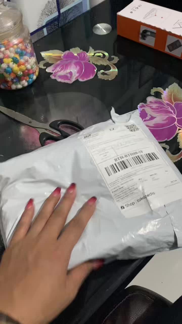 review image 0