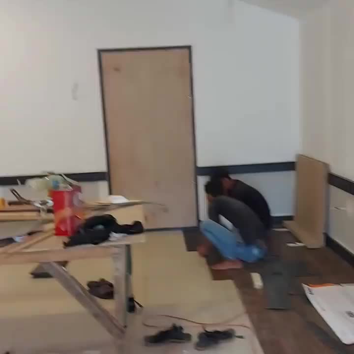 review image 0