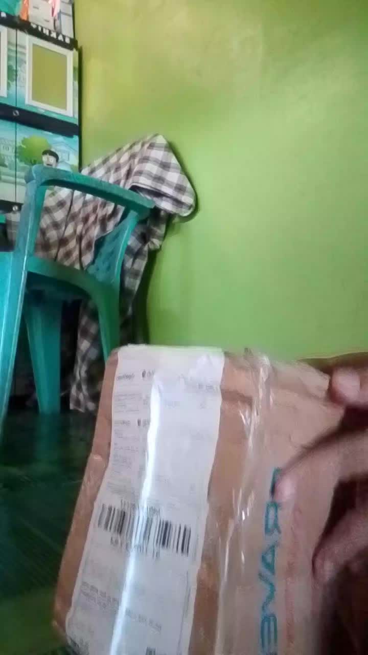 review image 0