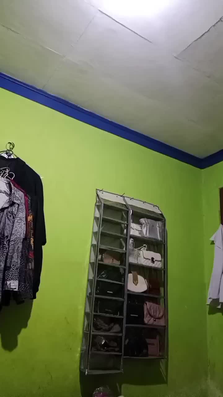 review image 0