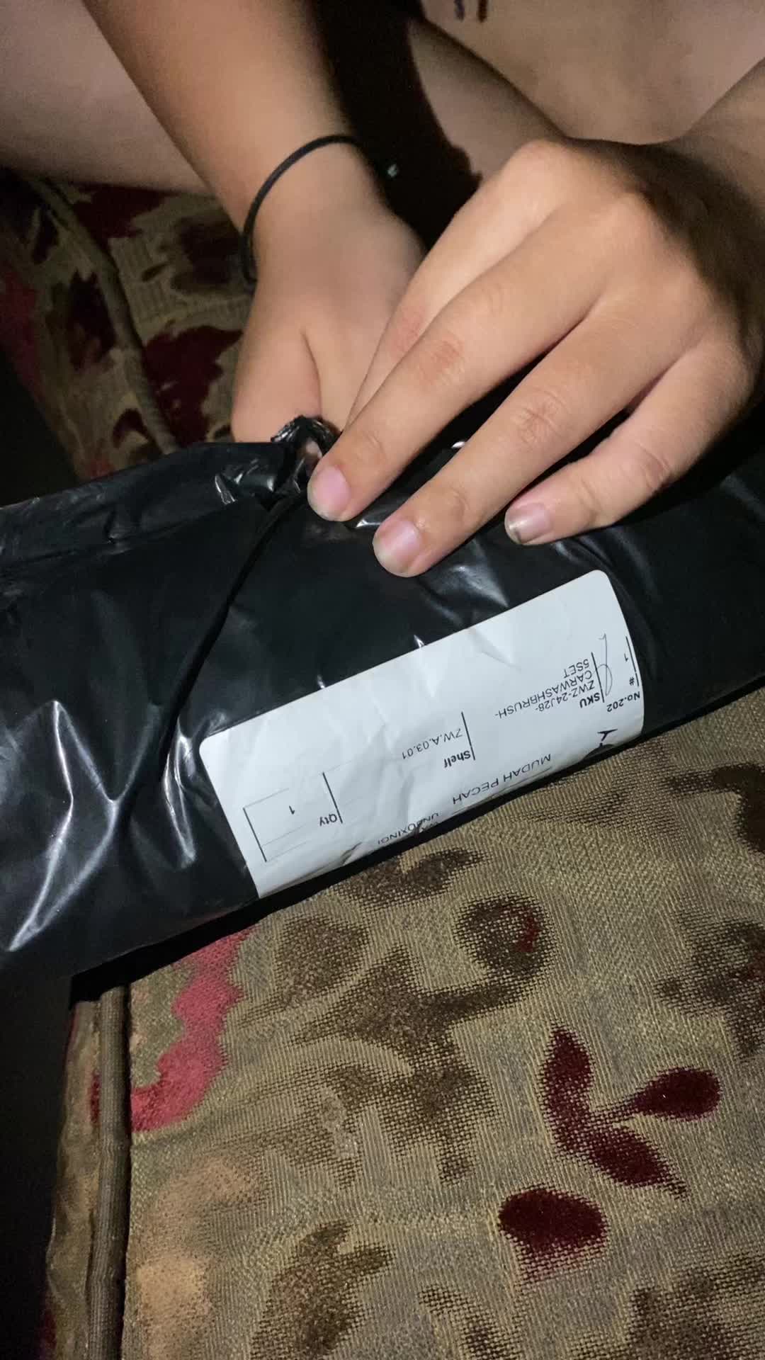 review image 0