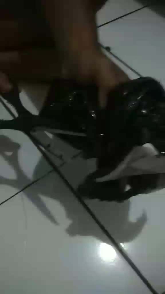 review image 0