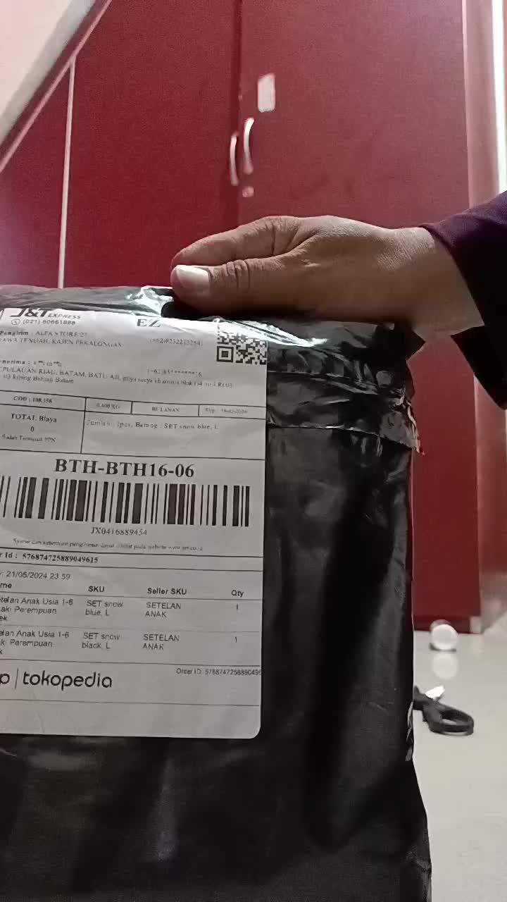 review image 0