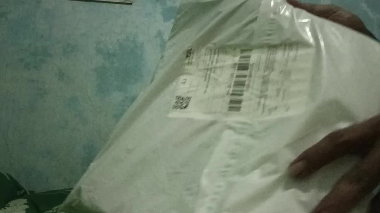 review image 0