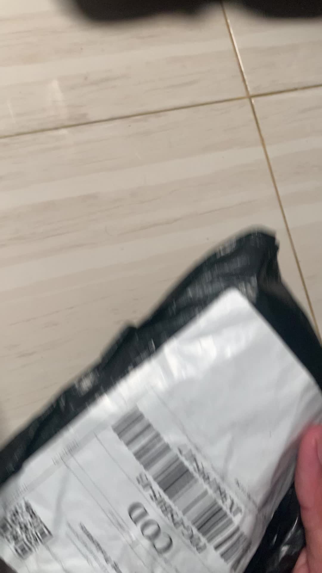 review image 0