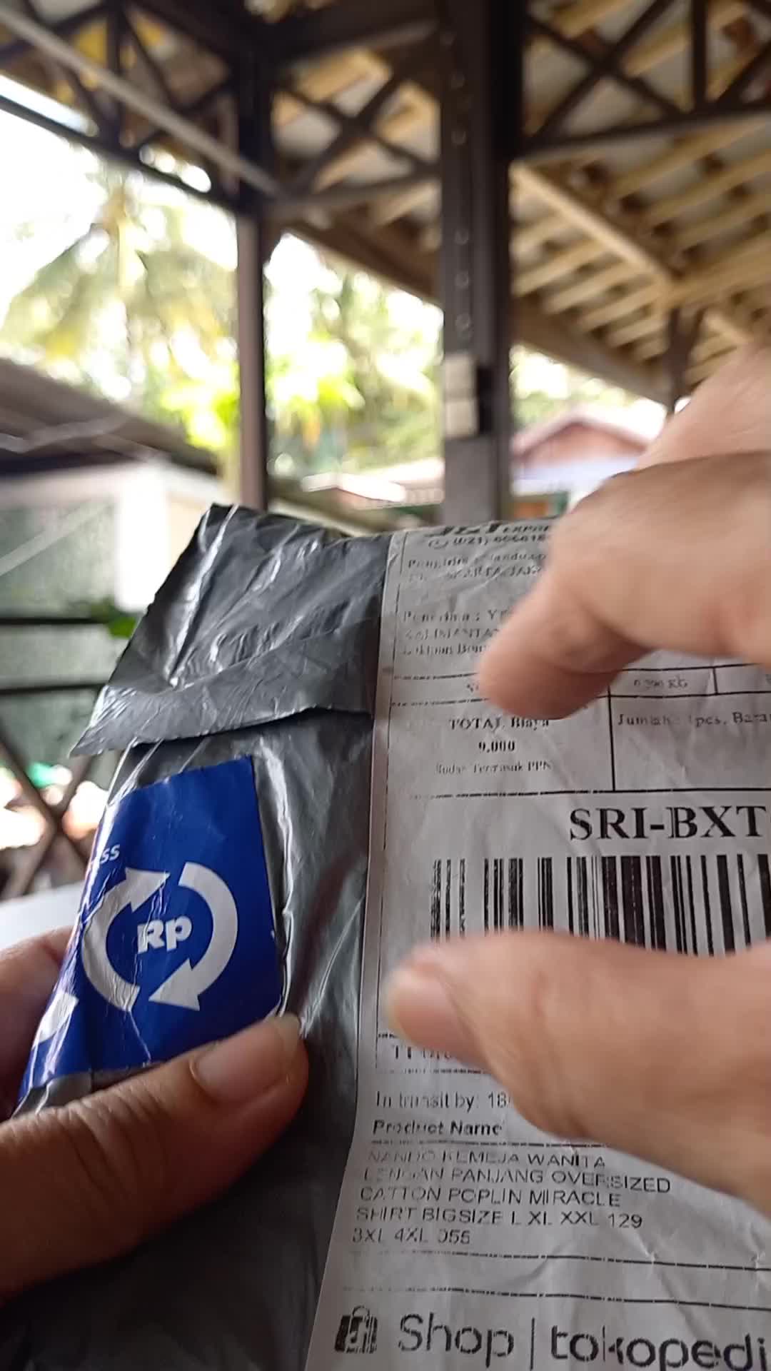 review image 0