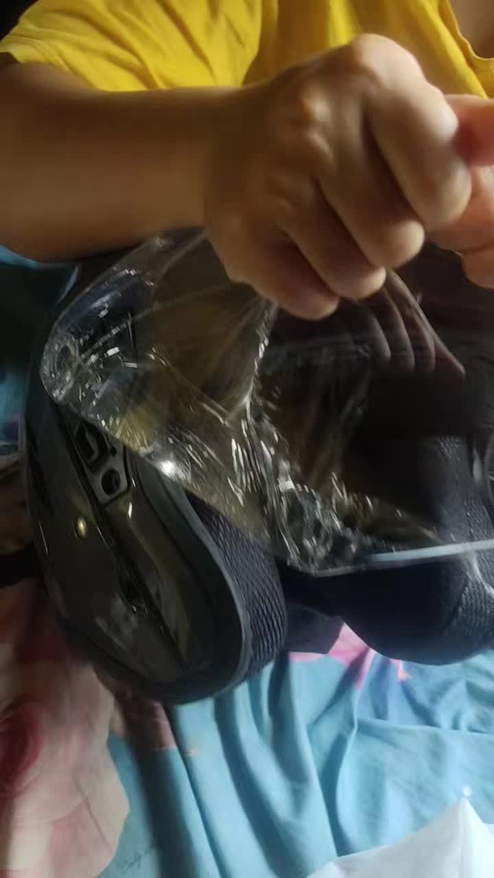 review image 0