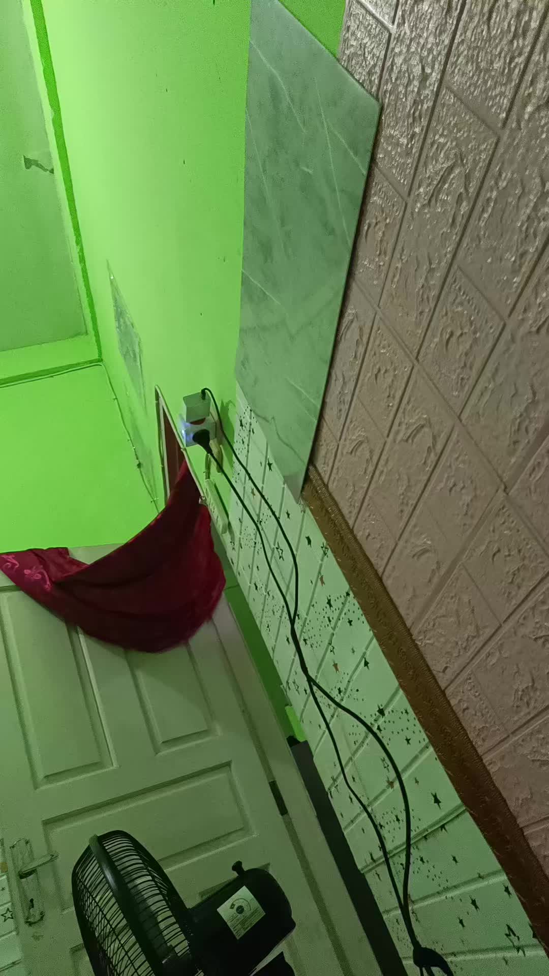 review image 0