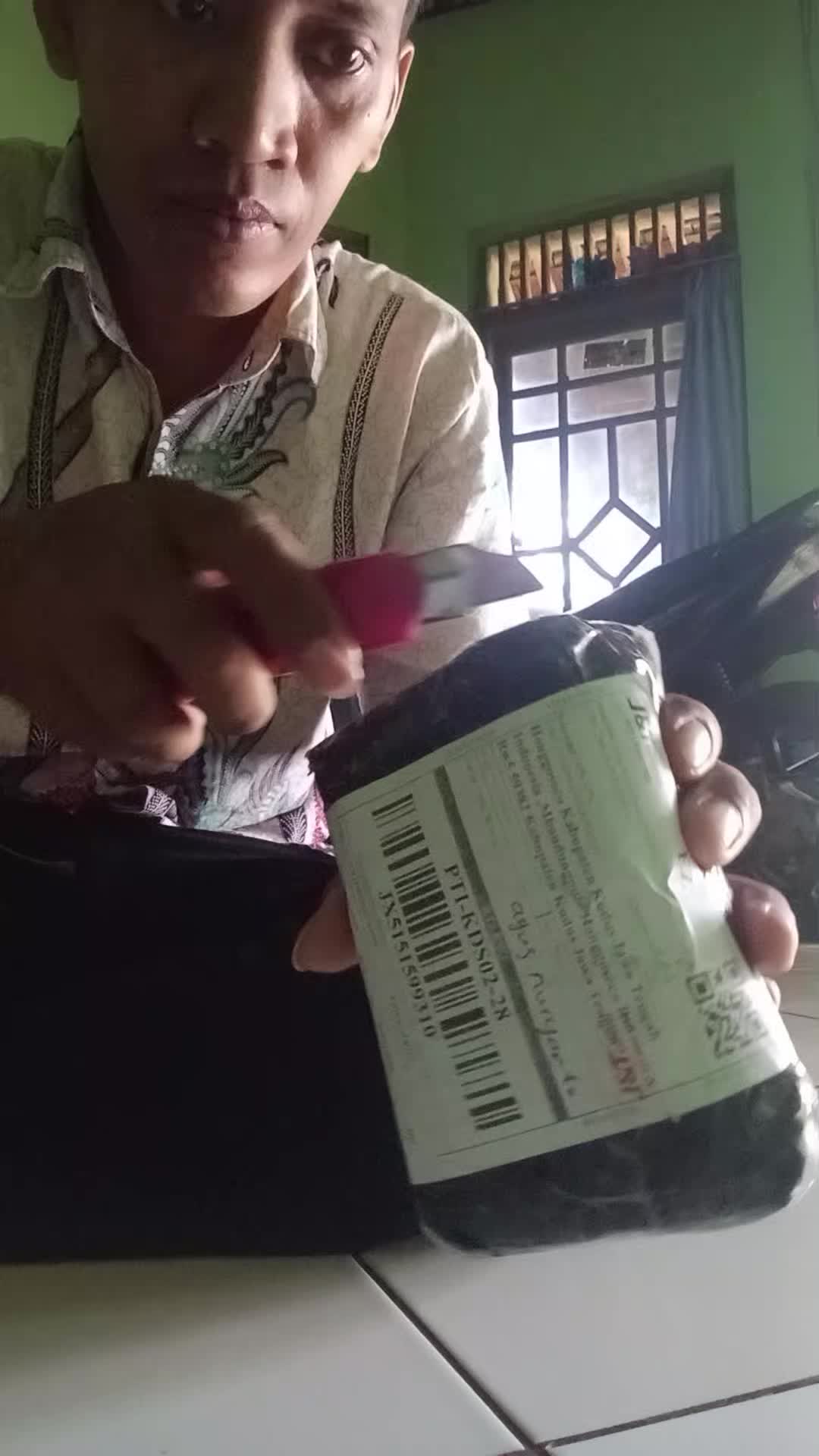 review image 0
