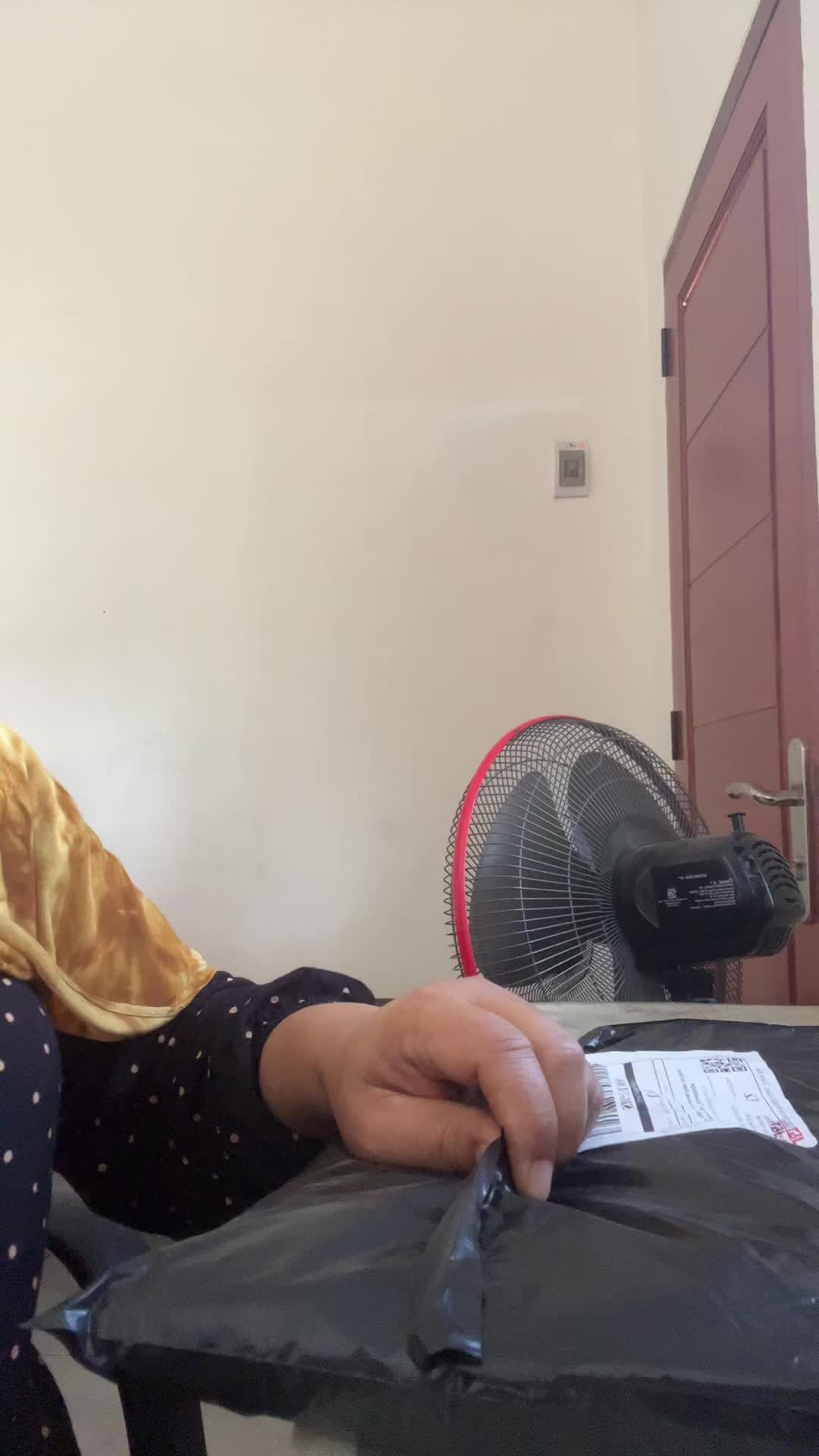 review image 0
