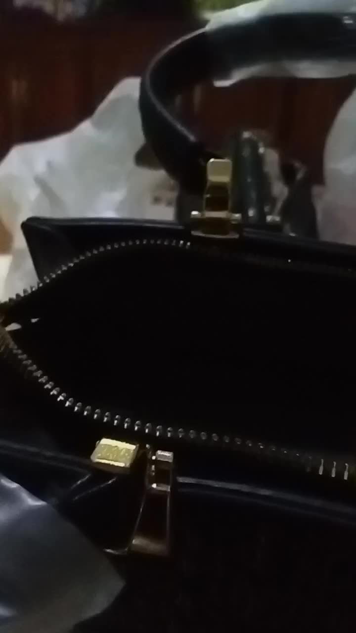 review image 0