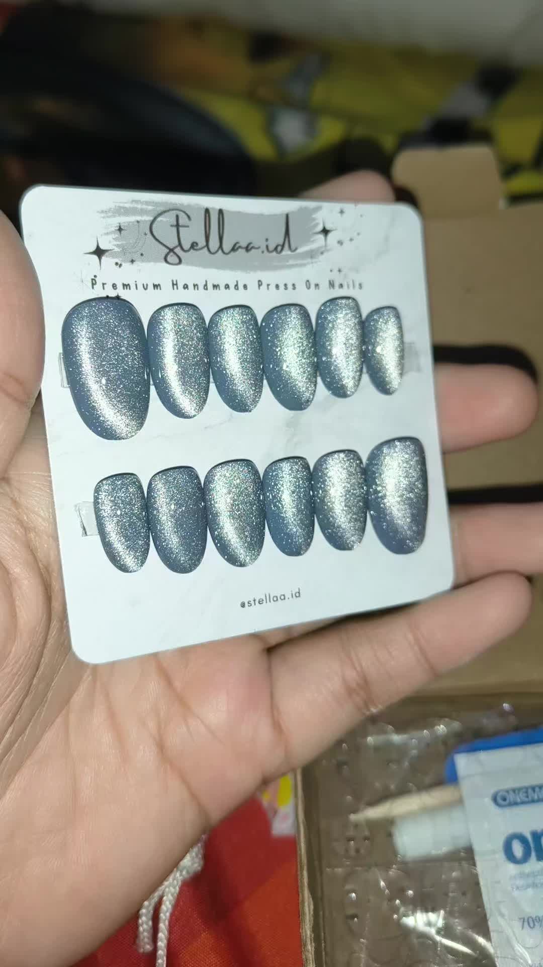 review image 0