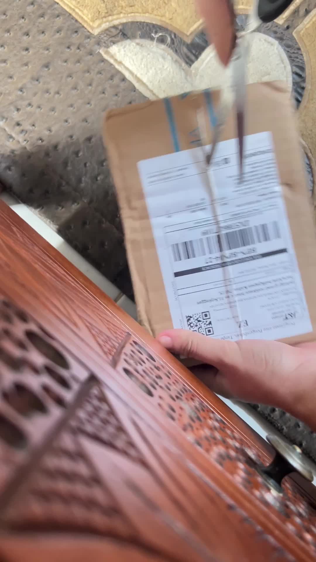 review image 0