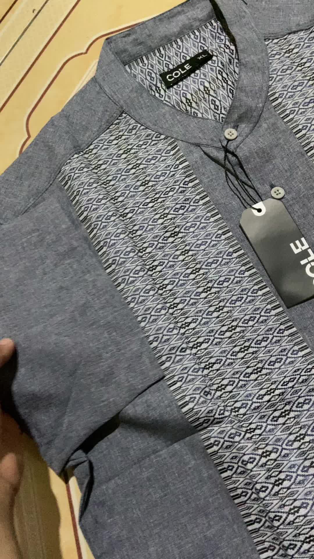 review image 0