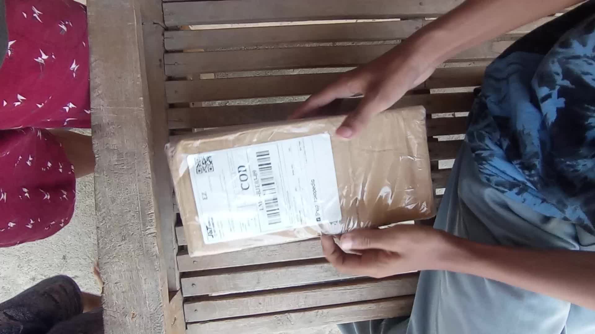 review image 0