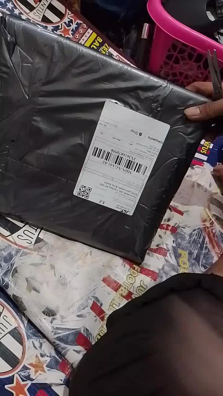 review image 0