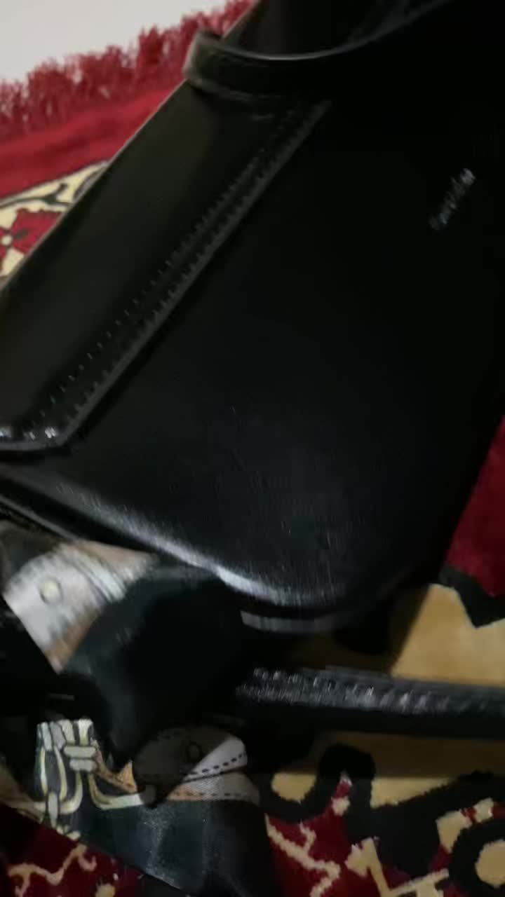 review image 0