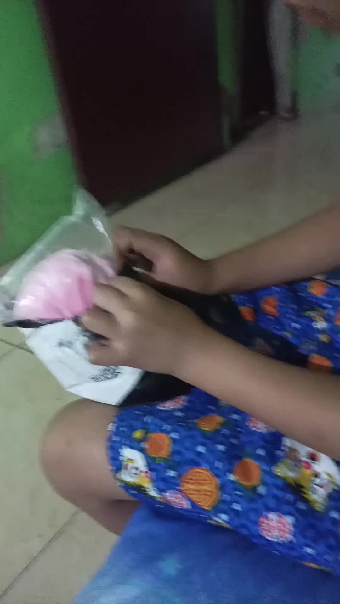 review image 0