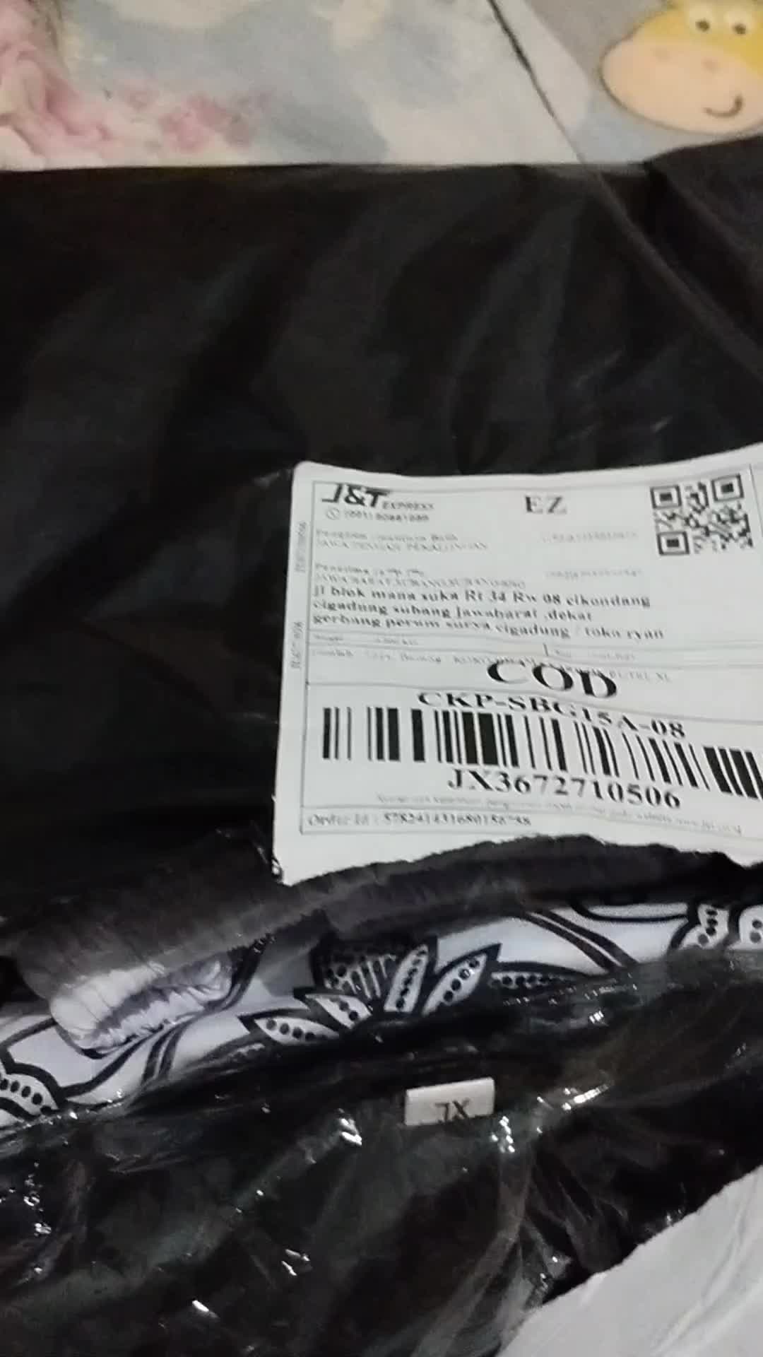 review image 0