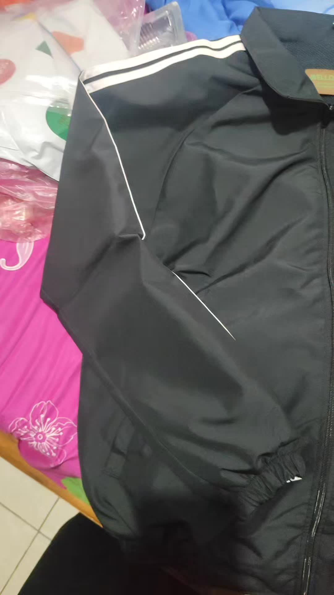 review image 0