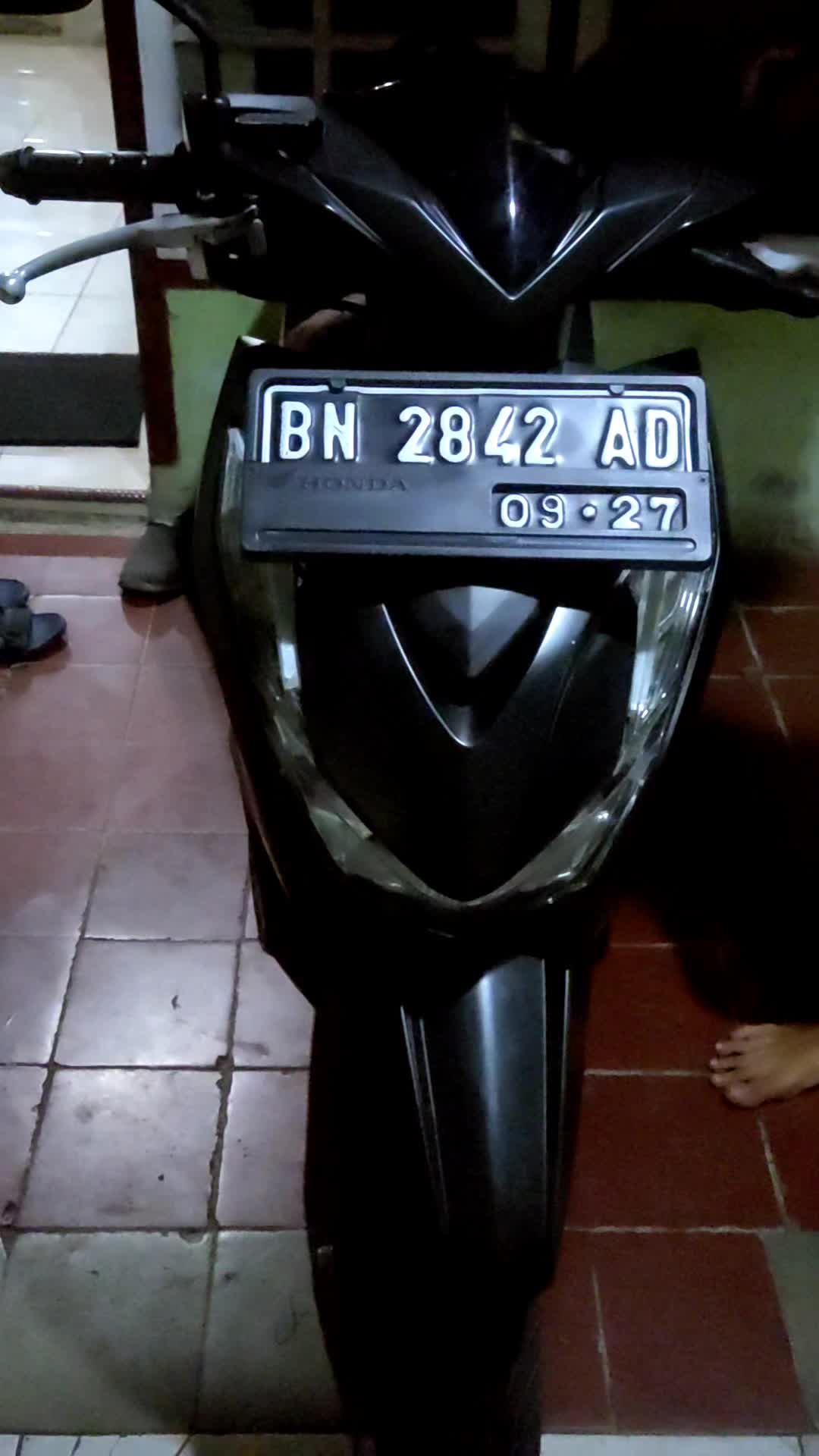 review image 0