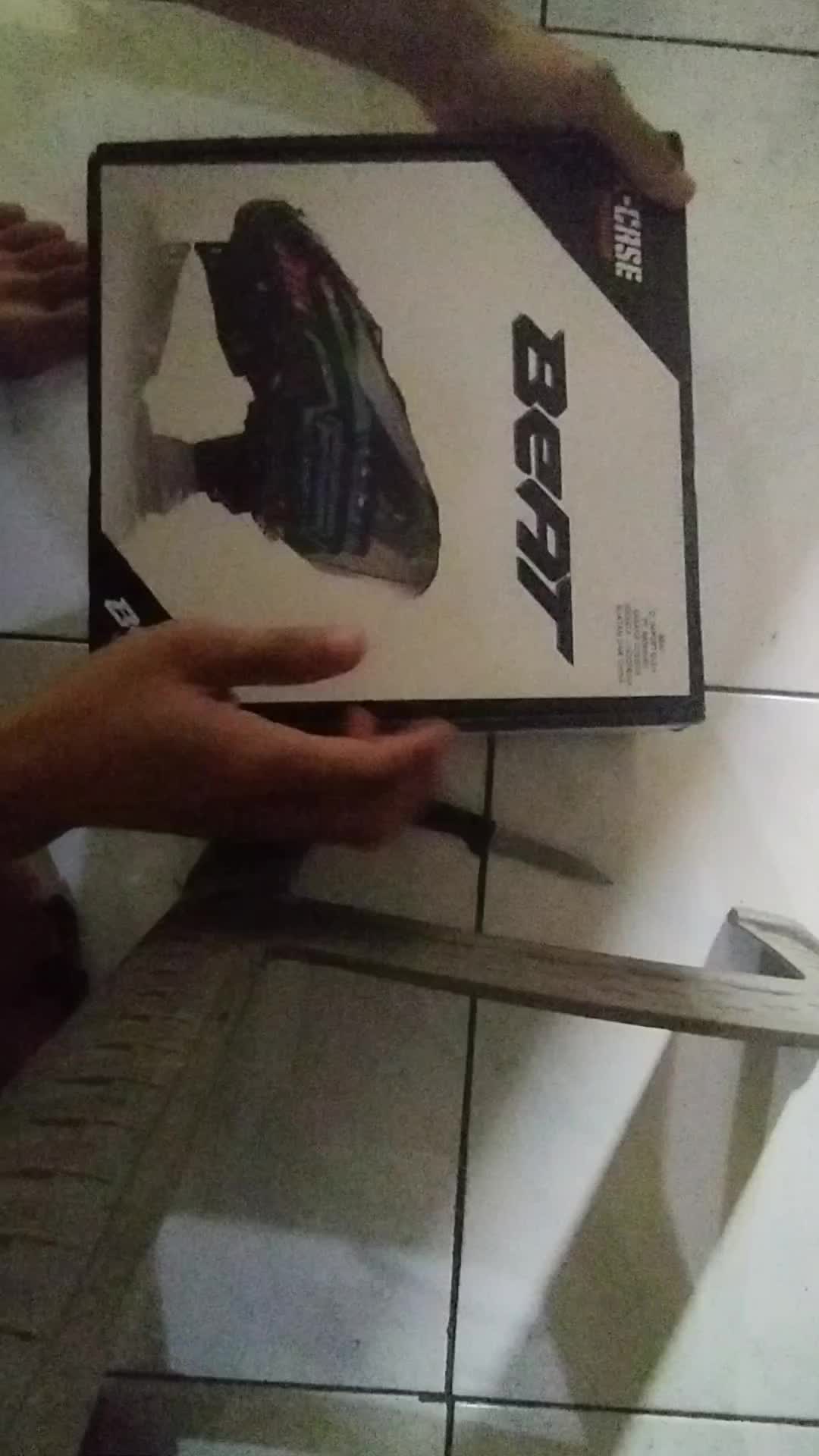 review image 0