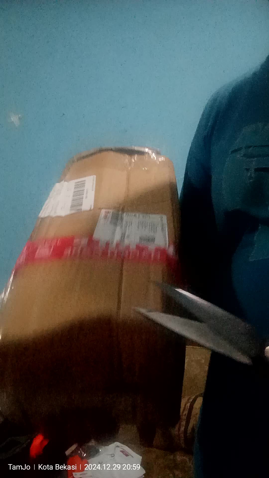 review image 0
