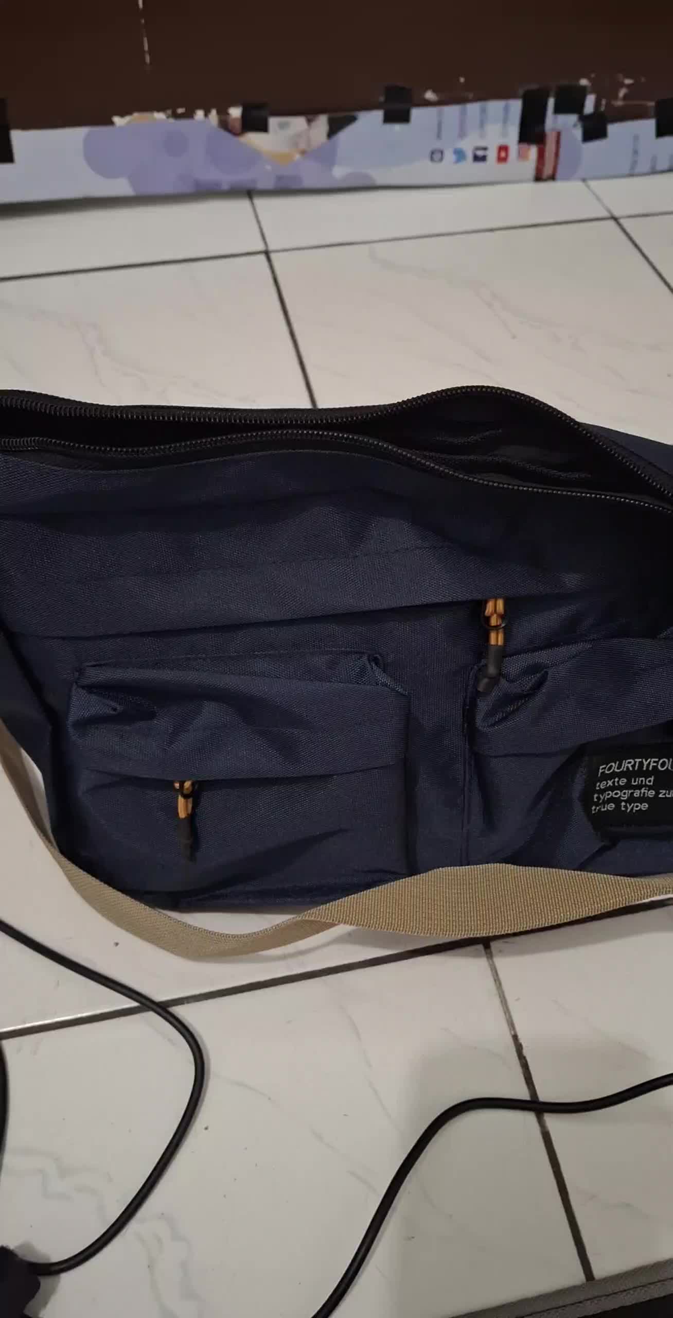 review image 0