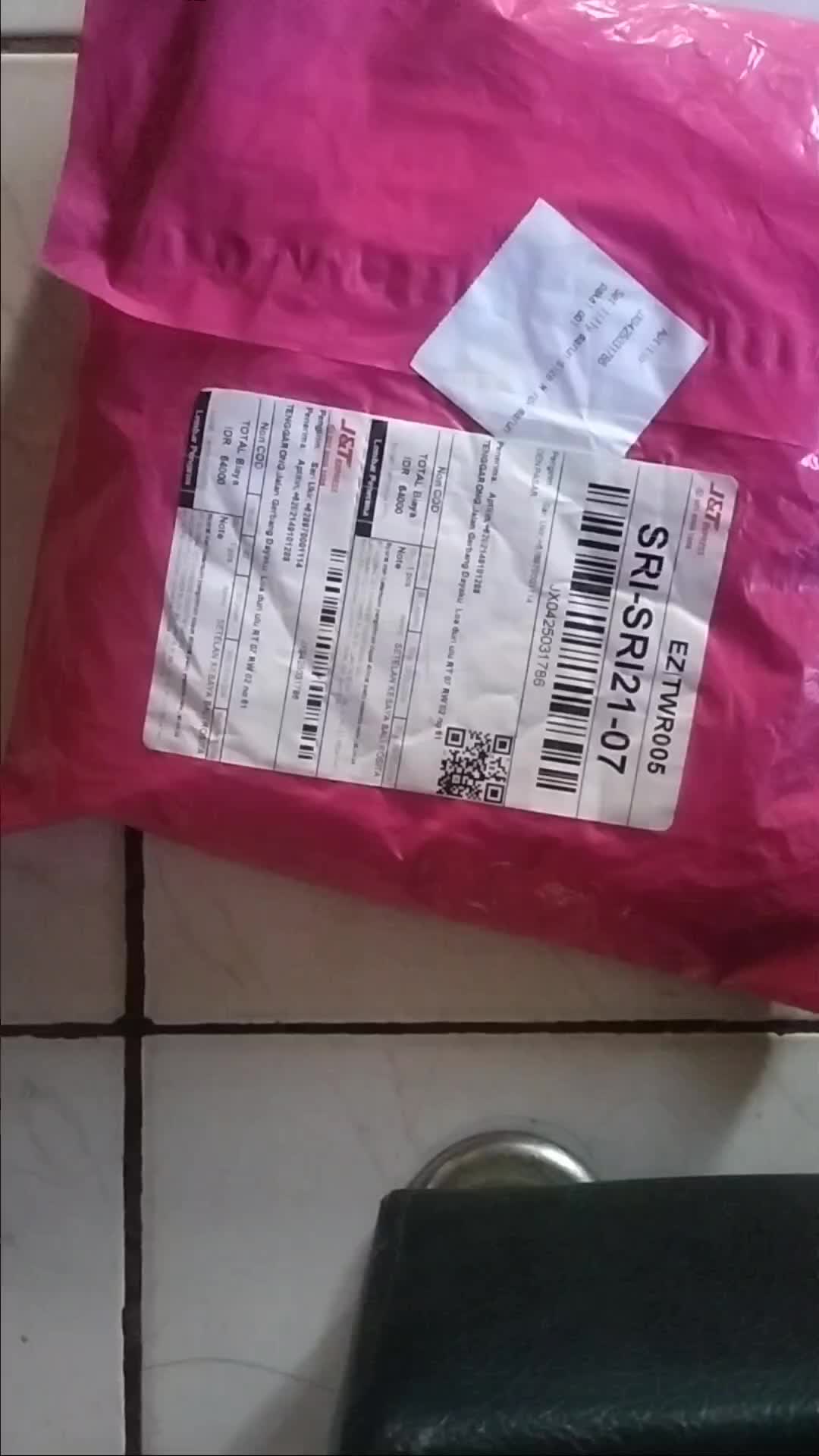 review image 0