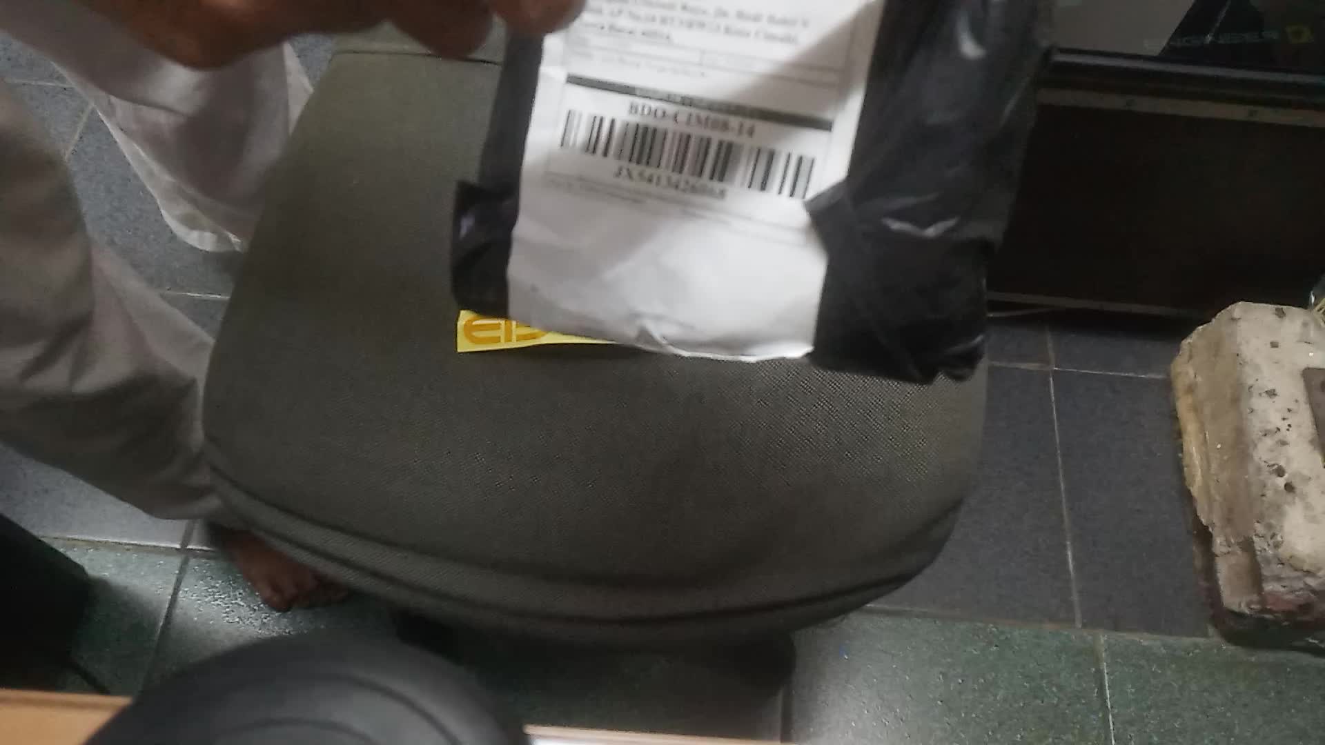review image 0