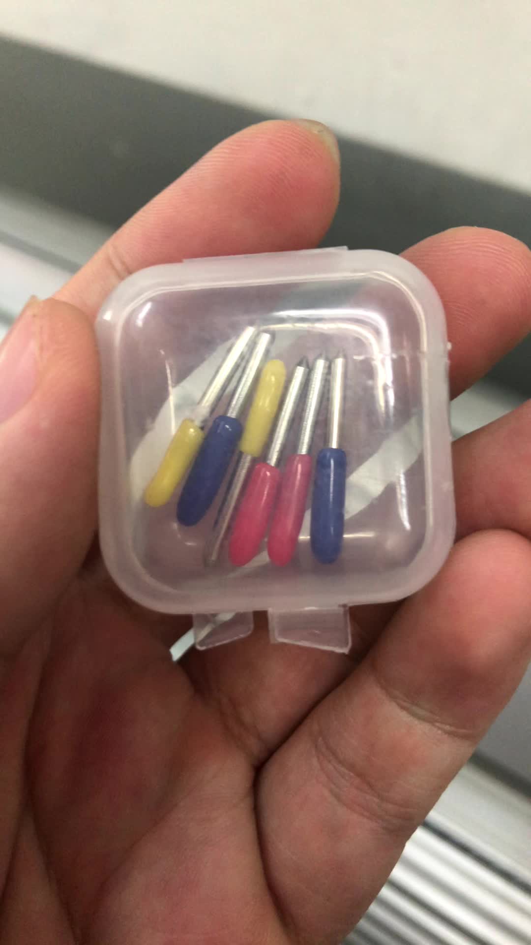 review image 0