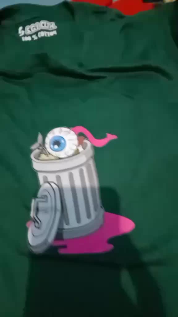 review image 0