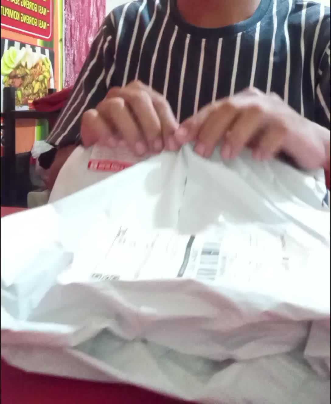 review image 0