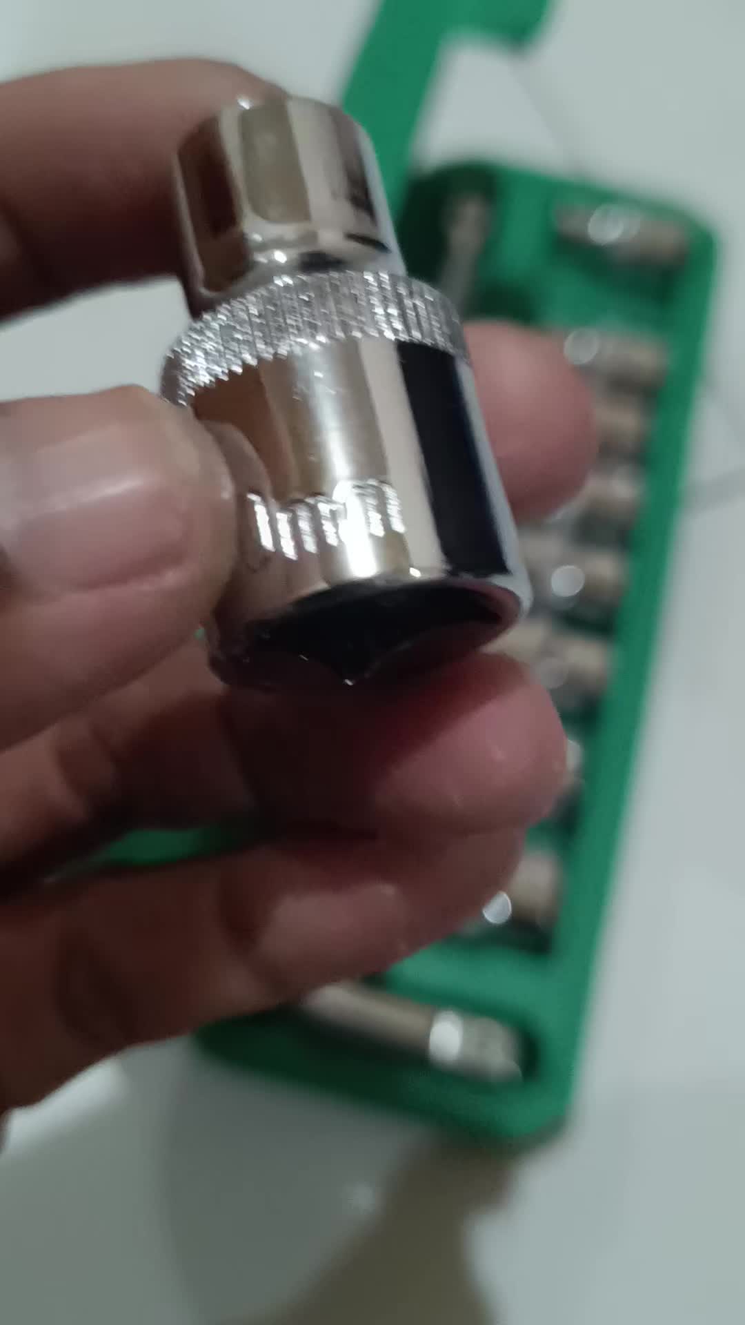 review image 0