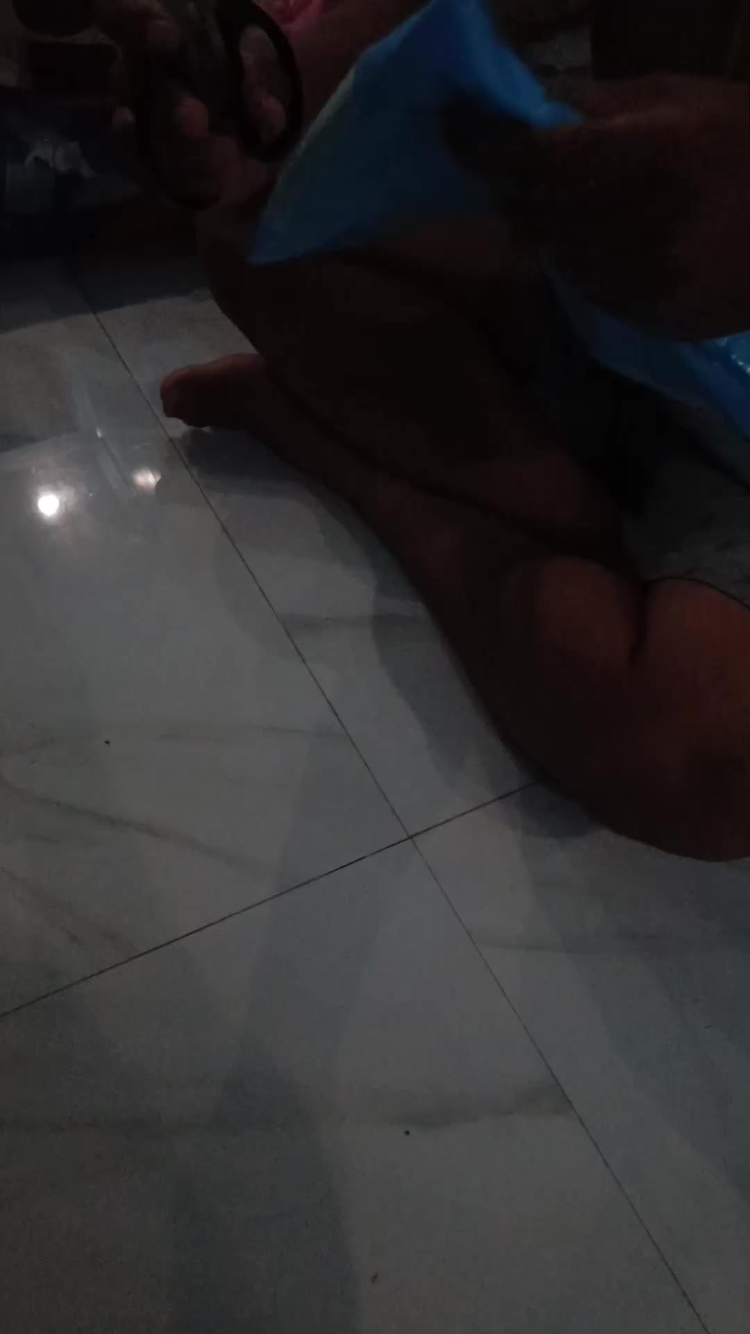 review image 0