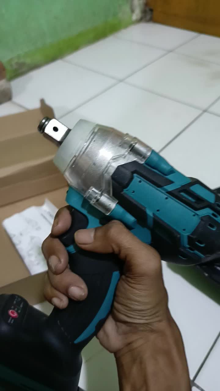 review image 0