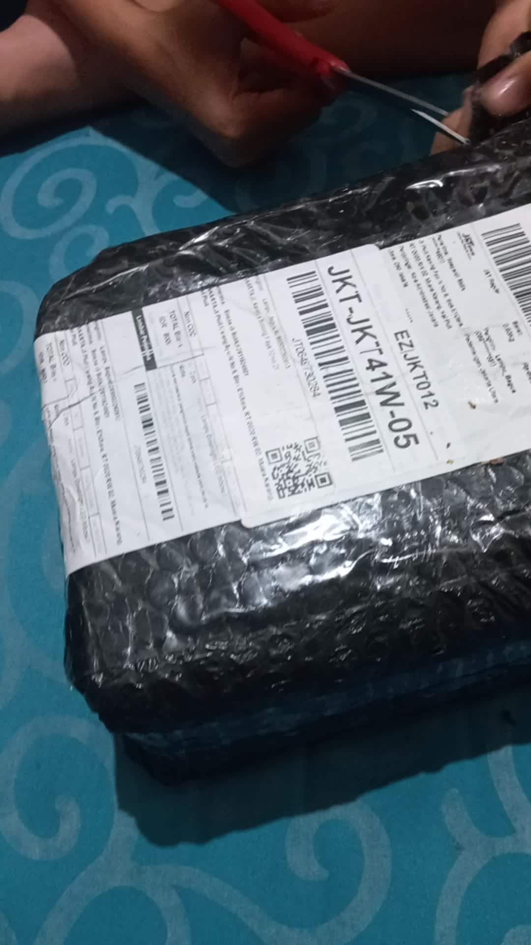 review image 0