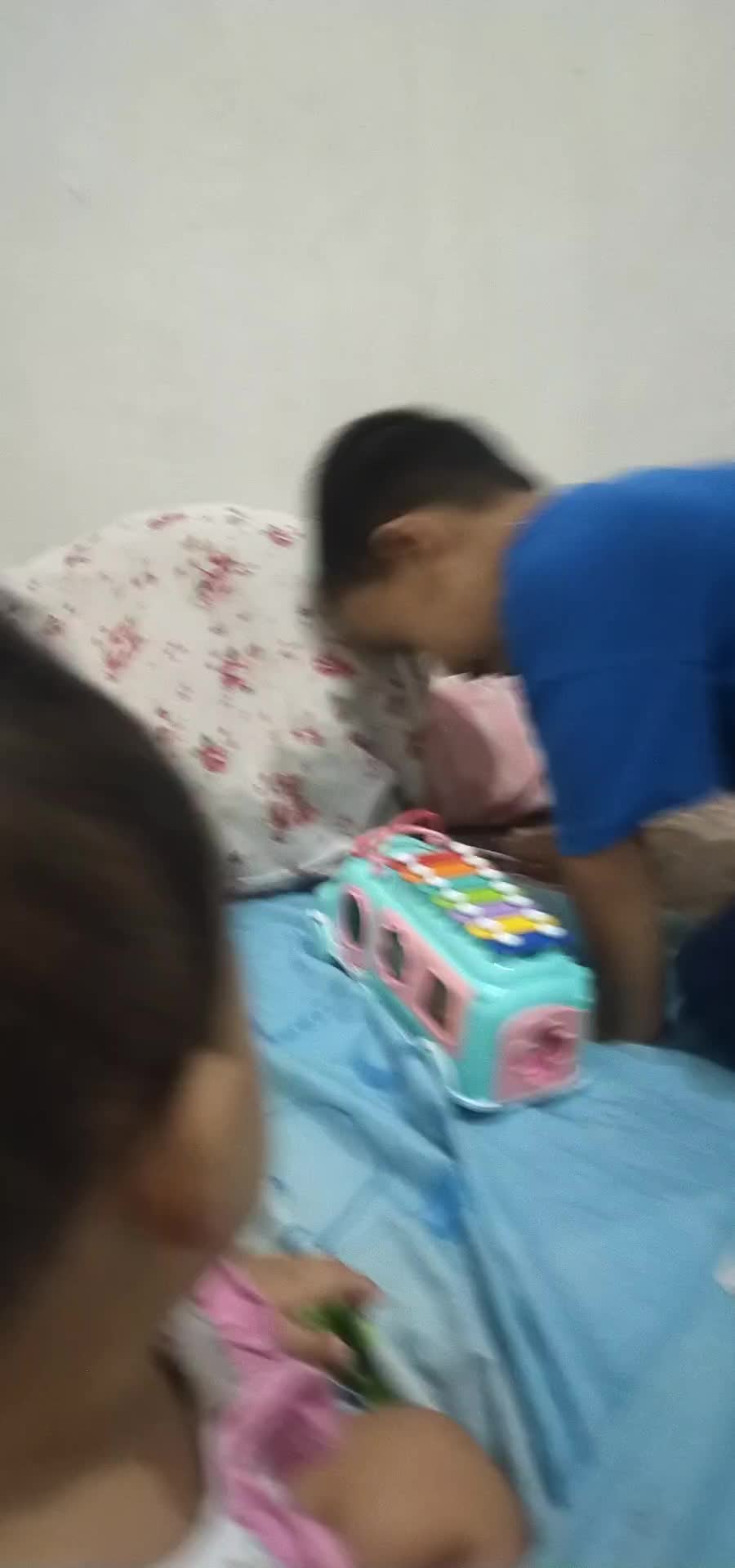 review image 0