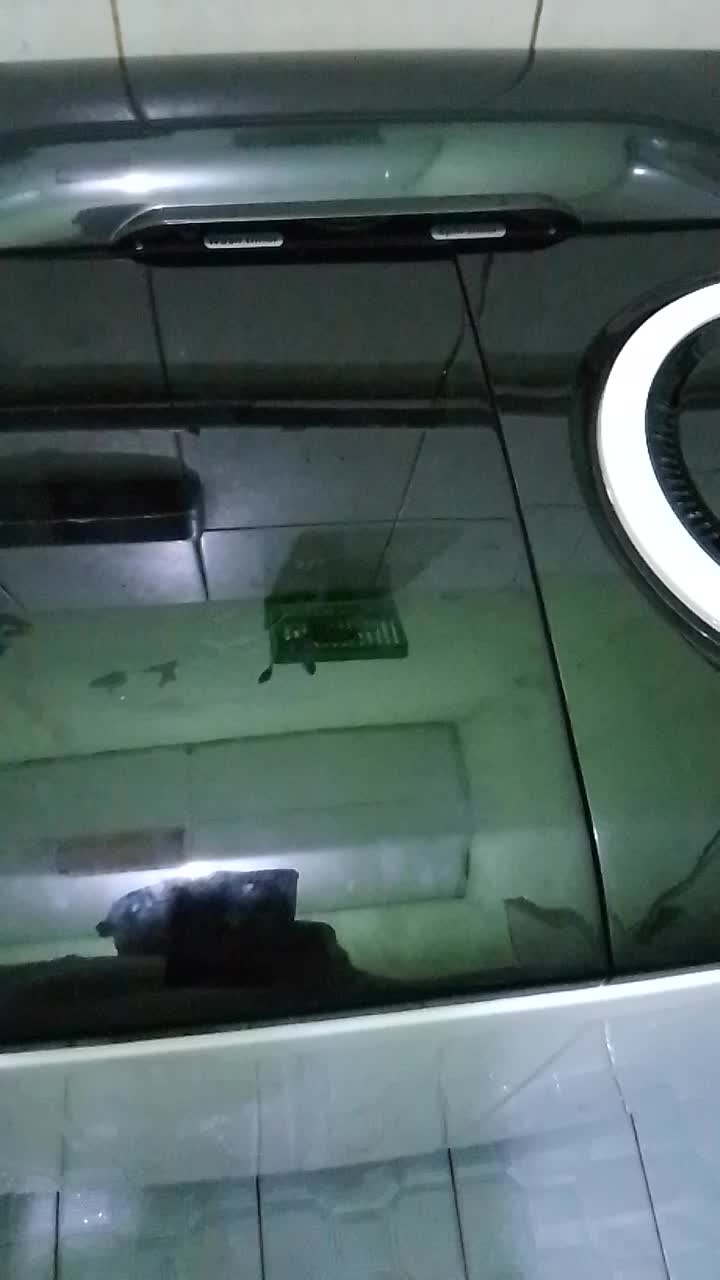 review image 0