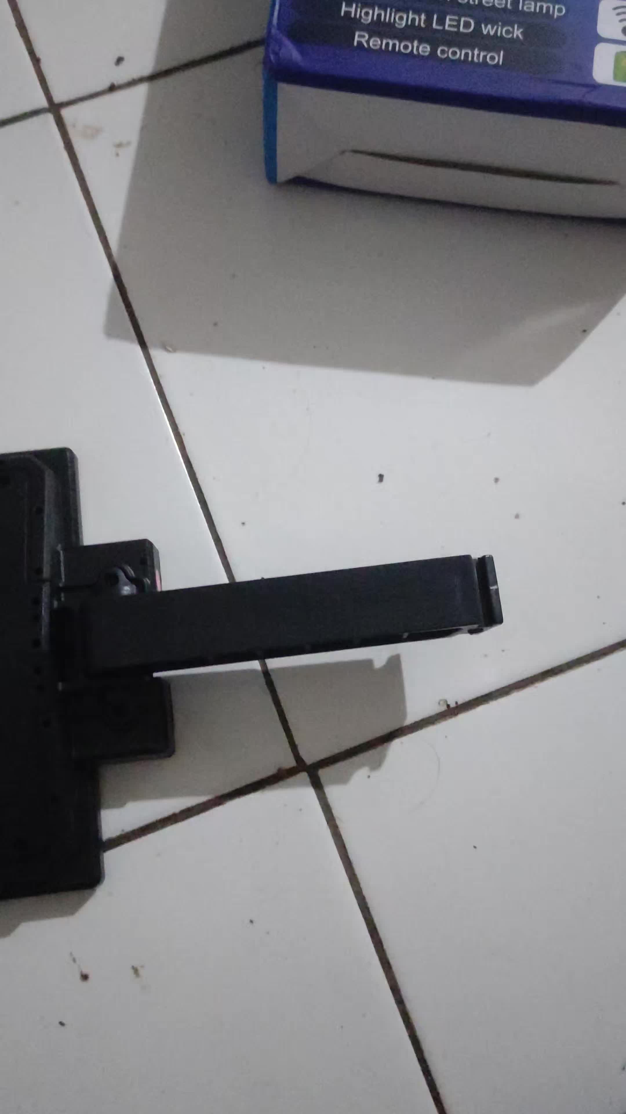 review image 0