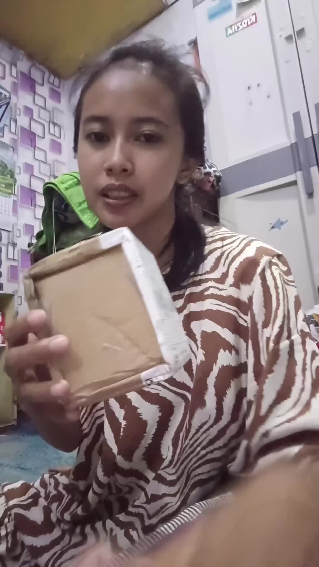 review image 0
