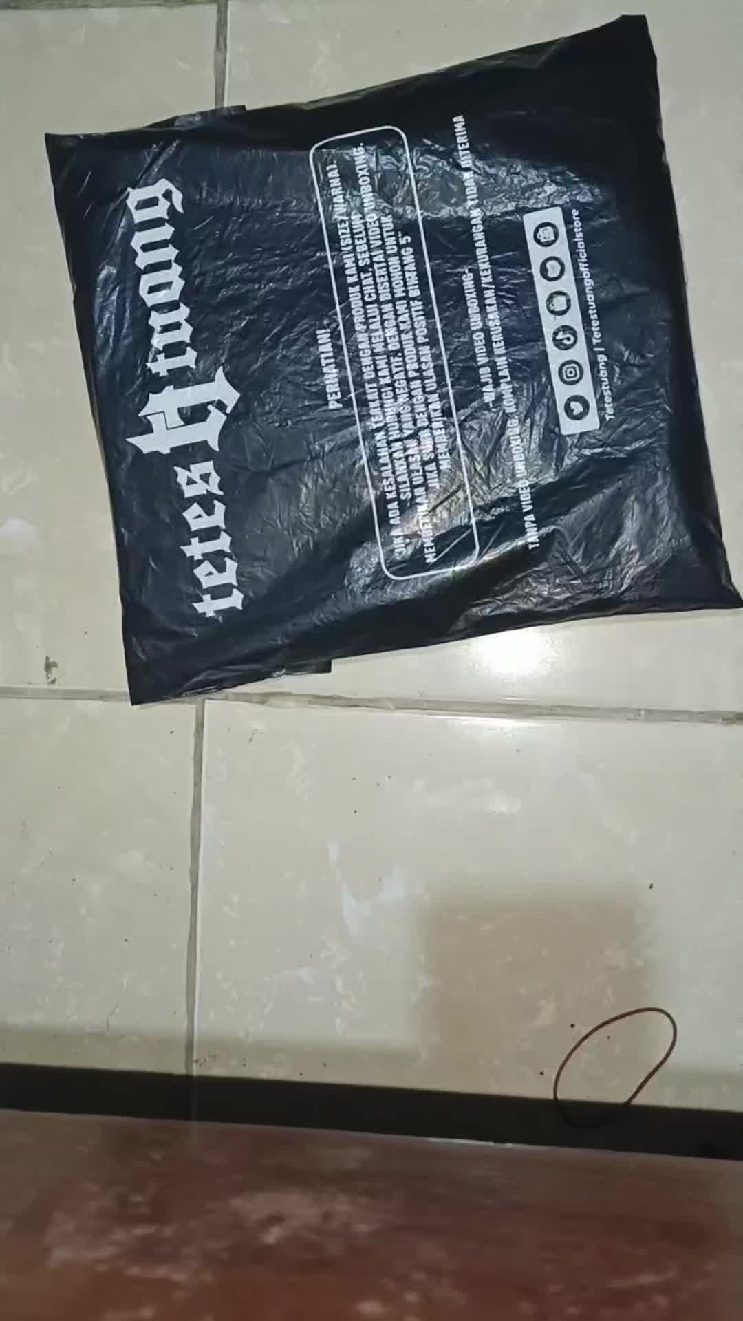 review image 0