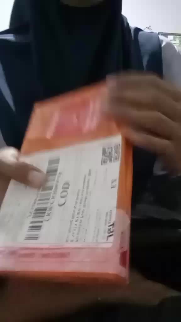 review image 0
